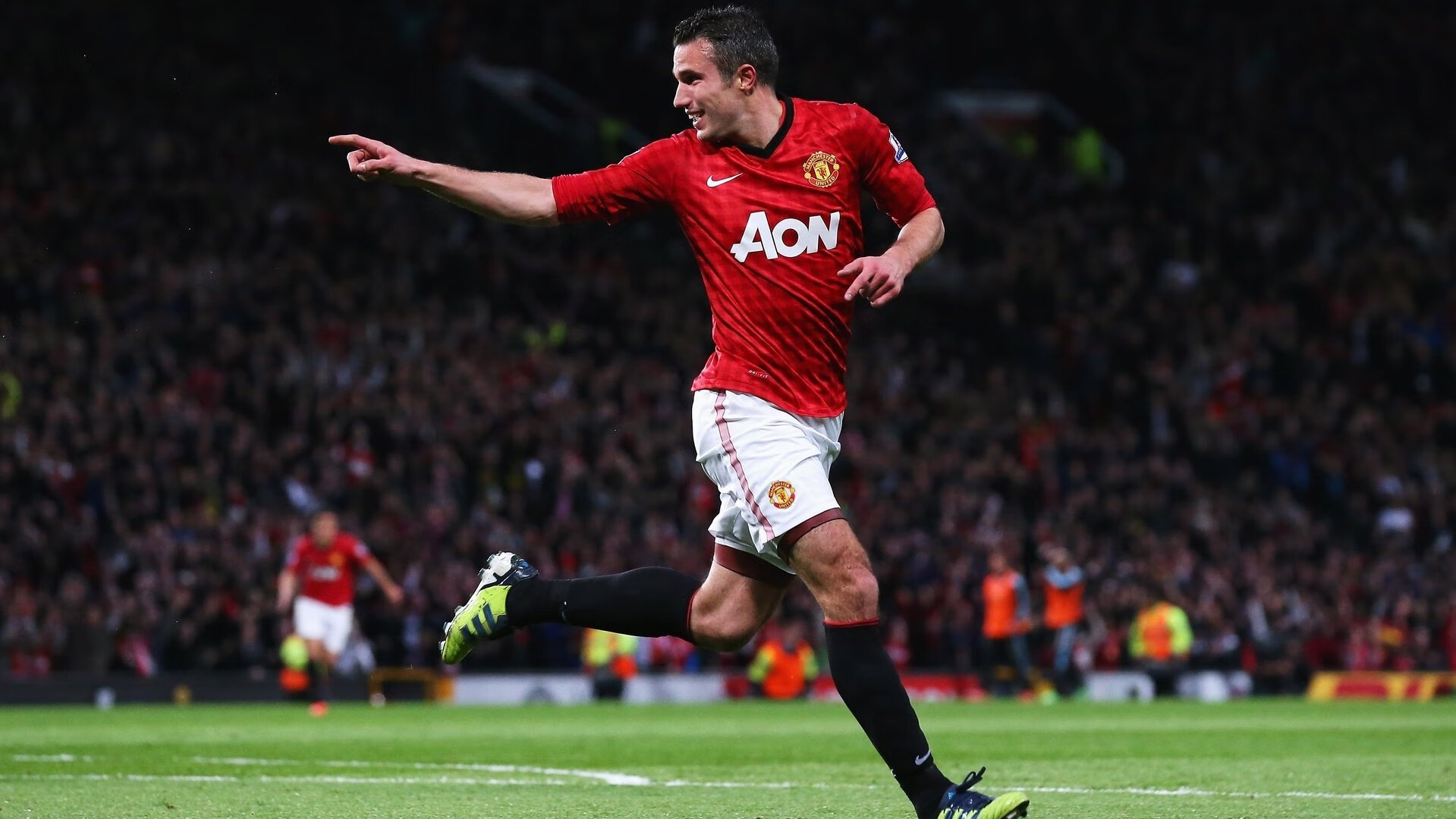 “徒步定向越野：东部新区赛场上演智慧与速度的竞逐”